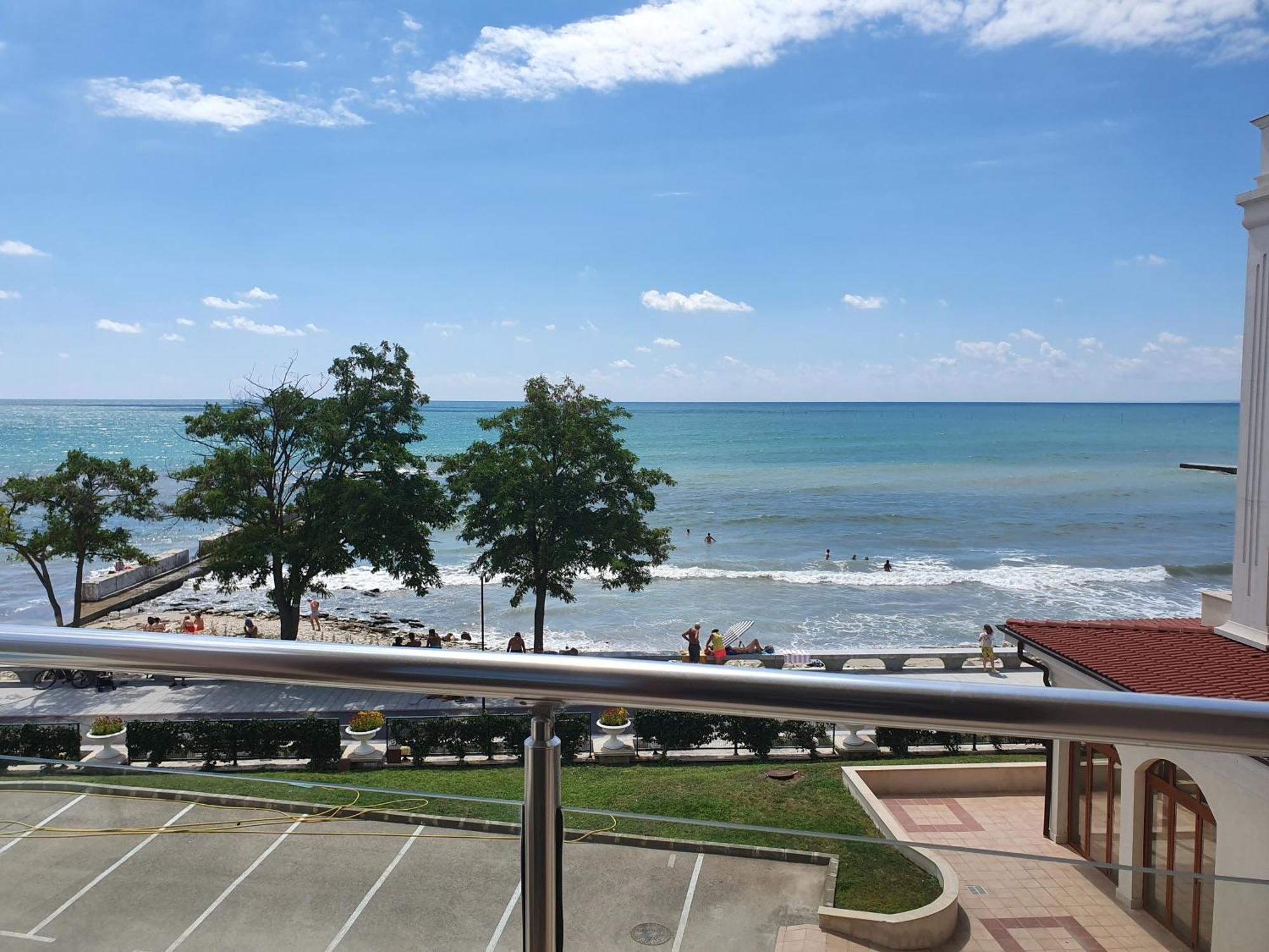 Apartament In Princess Balcic